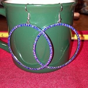 Paparazzi earrings- Wide Curves Ahead